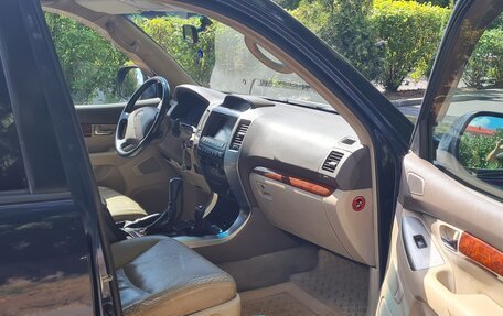Toyota Land Cruiser Prado 120 рестайлинг, 2004 год, 1 800 000 рублей, 4 фотография