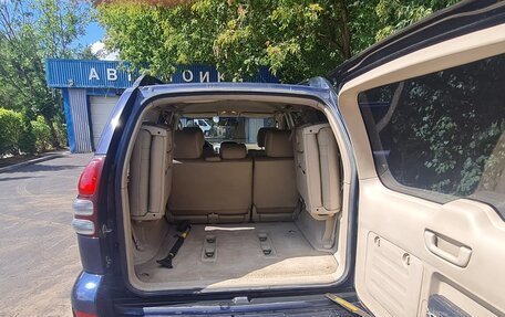 Toyota Land Cruiser Prado 120 рестайлинг, 2004 год, 1 800 000 рублей, 8 фотография