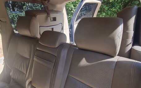 Toyota Land Cruiser Prado 120 рестайлинг, 2004 год, 1 800 000 рублей, 11 фотография