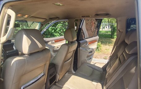 Toyota Land Cruiser Prado 120 рестайлинг, 2004 год, 1 800 000 рублей, 10 фотография