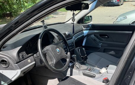 BMW 5 серия, 2000 год, 300 000 рублей, 10 фотография