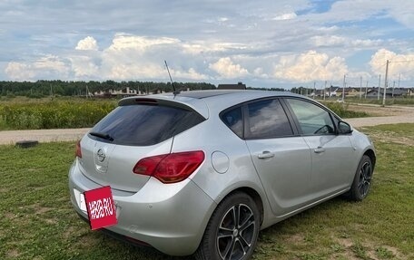 Opel Astra J, 2011 год, 515 000 рублей, 4 фотография