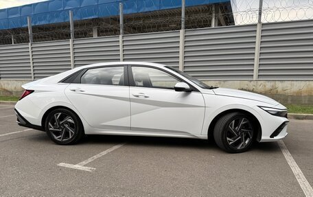 Hyundai Elantra, 2023 год, 2 190 000 рублей, 4 фотография