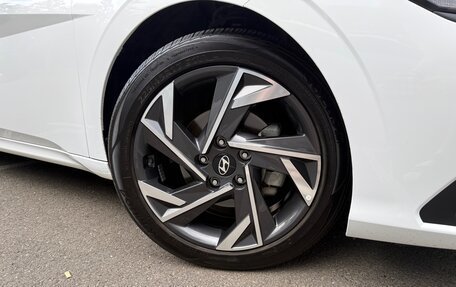 Hyundai Elantra, 2023 год, 2 190 000 рублей, 10 фотография