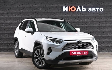 Toyota RAV4, 2020 год, 3 450 000 рублей, 3 фотография