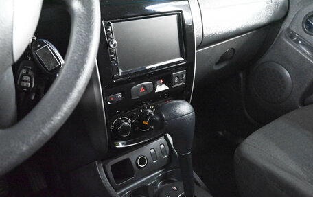 Nissan Terrano III, 2014 год, 950 000 рублей, 13 фотография