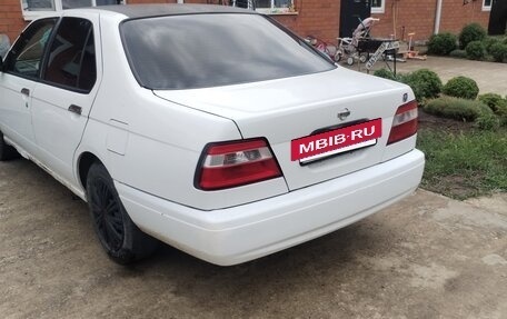 Nissan Bluebird XI, 2001 год, 245 000 рублей, 2 фотография