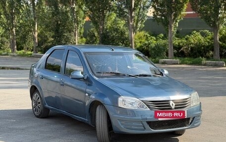 Renault Logan I, 2012 год, 215 000 рублей, 2 фотография
