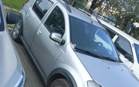 Renault Sandero I, 2013 год, 599 900 рублей, 5 фотография