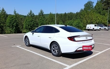 Hyundai Sonata VIII, 2023 год, 3 100 000 рублей, 5 фотография