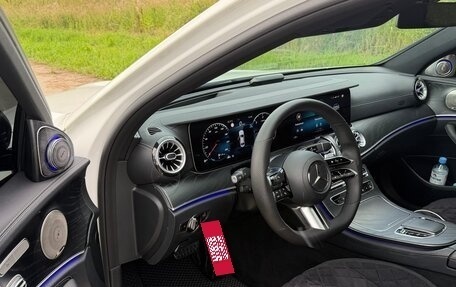 Mercedes-Benz E-Класс, 2020 год, 3 750 000 рублей, 8 фотография