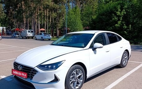 Hyundai Sonata VIII, 2023 год, 3 100 000 рублей, 6 фотография
