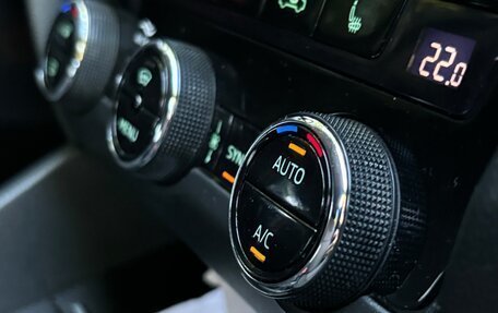 Skoda Octavia, 2017 год, 1 990 000 рублей, 9 фотография