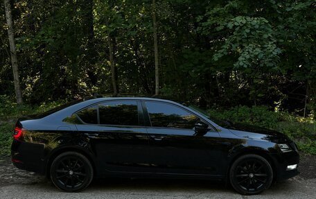 Skoda Octavia, 2017 год, 1 990 000 рублей, 14 фотография