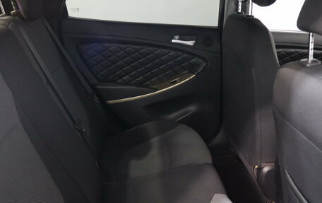 Hyundai Solaris II рестайлинг, 2012 год, 649 000 рублей, 10 фотография