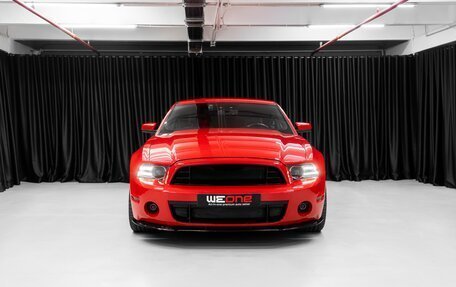 Ford Mustang VI рестайлинг, 2012 год, 1 900 000 рублей, 2 фотография