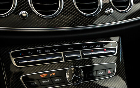 Mercedes-Benz E-Класс AMG, 2018 год, 3 299 000 рублей, 20 фотография