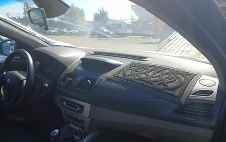 Renault Megane III, 2010 год, 328 700 рублей, 6 фотография