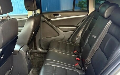 Volkswagen Tiguan I, 2011 год, 1 200 000 рублей, 16 фотография
