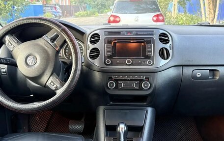 Volkswagen Tiguan I, 2011 год, 1 200 000 рублей, 11 фотография