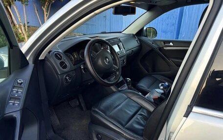 Volkswagen Tiguan I, 2011 год, 1 200 000 рублей, 19 фотография