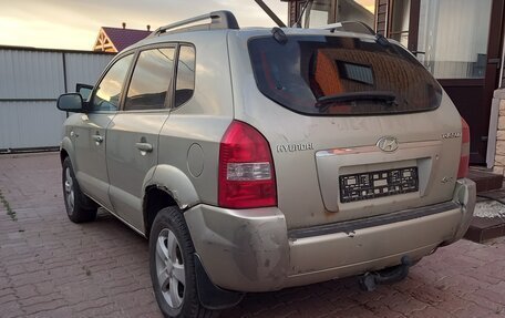Hyundai Tucson III, 2007 год, 390 000 рублей, 3 фотография