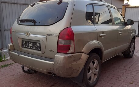 Hyundai Tucson III, 2007 год, 390 000 рублей, 2 фотография