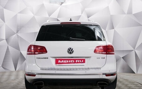 Volkswagen Touareg III, 2015 год, 2 550 000 рублей, 2 фотография