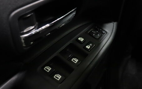Mitsubishi Outlander III рестайлинг 3, 2014 год, 1 490 000 рублей, 9 фотография