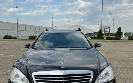 Mercedes-Benz S-Класс, 2007 год, 1 300 000 рублей, 2 фотография