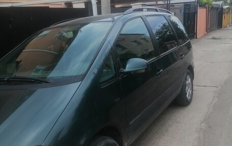 Volkswagen Sharan I рестайлинг, 2005 год, 550 000 рублей, 3 фотография