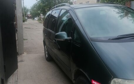 Volkswagen Sharan I рестайлинг, 2005 год, 550 000 рублей, 2 фотография