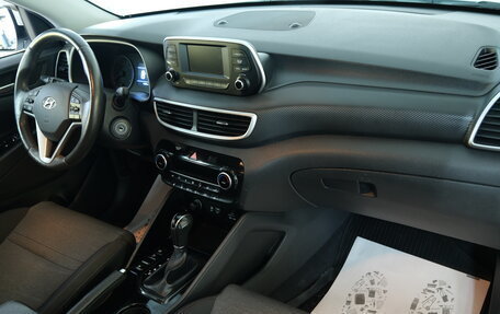 Hyundai Tucson III, 2019 год, 2 749 000 рублей, 18 фотография