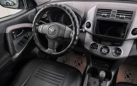 Toyota RAV4, 2006 год, 1 049 000 рублей, 10 фотография