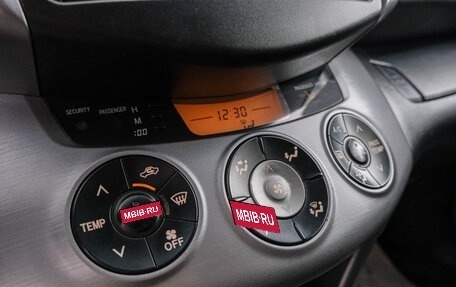 Toyota RAV4, 2006 год, 1 049 000 рублей, 17 фотография