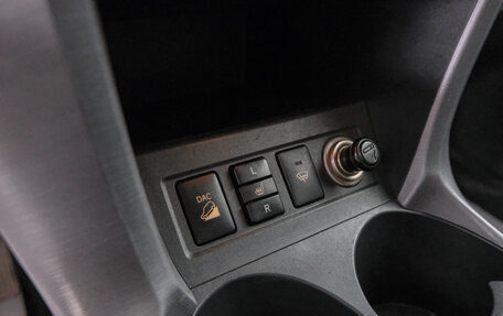 Toyota RAV4, 2006 год, 1 049 000 рублей, 19 фотография