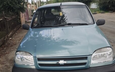 Chevrolet Niva I рестайлинг, 2006 год, 350 000 рублей, 1 фотография