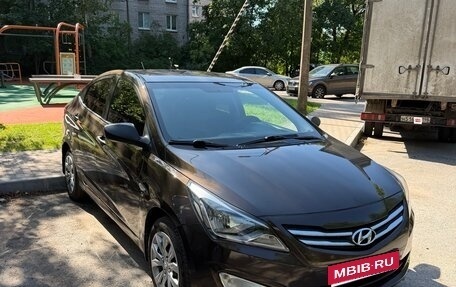 Hyundai Solaris II рестайлинг, 2014 год, 770 000 рублей, 1 фотография