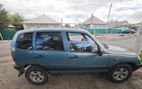 Chevrolet Niva I рестайлинг, 2006 год, 350 000 рублей, 3 фотография