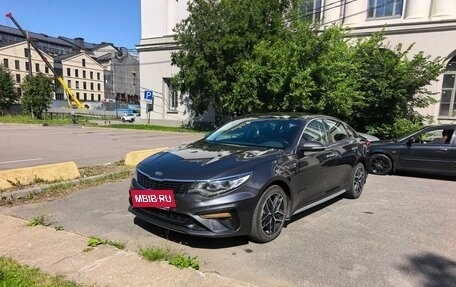 KIA Optima IV, 2019 год, 1 900 000 рублей, 2 фотография