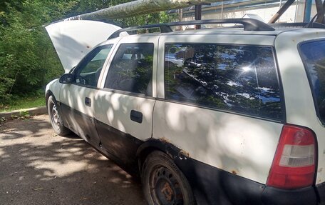 Opel Vectra B рестайлинг, 1997 год, 130 000 рублей, 3 фотография