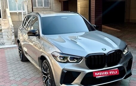 BMW X5 M, 2021 год, 8 900 000 рублей, 2 фотография