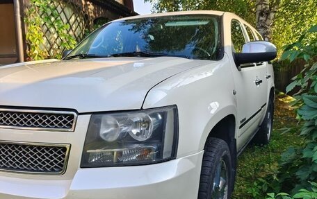Chevrolet Tahoe III, 2012 год, 1 300 000 рублей, 3 фотография