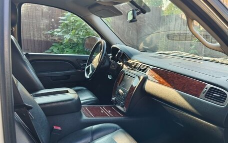 Chevrolet Tahoe III, 2012 год, 1 300 000 рублей, 13 фотография