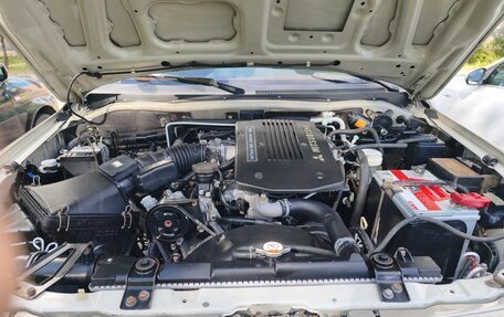 Mitsubishi Pajero Sport II рестайлинг, 2007 год, 900 000 рублей, 12 фотография