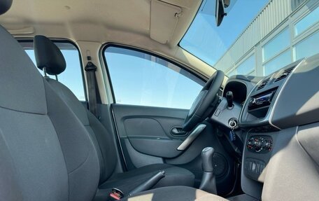 Renault Logan II, 2014 год, 925 000 рублей, 7 фотография