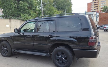 Toyota Land Cruiser 100 рестайлинг 2, 2007 год, 3 300 000 рублей, 5 фотография