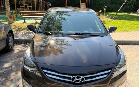 Hyundai Solaris II рестайлинг, 2014 год, 770 000 рублей, 2 фотография