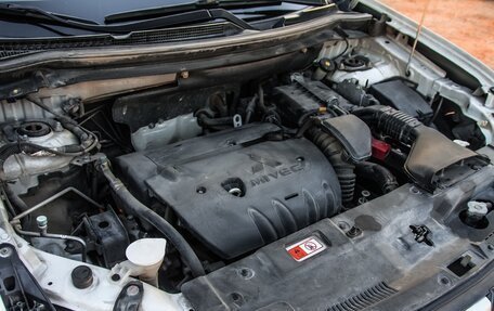 Mitsubishi Outlander III рестайлинг 3, 2014 год, 1 260 000 рублей, 37 фотография