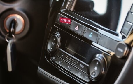 Mitsubishi Outlander III рестайлинг 3, 2014 год, 1 260 000 рублей, 36 фотография